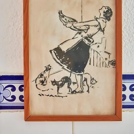 Light Filled Near Chiado, By Timecooler 아파트 리스본